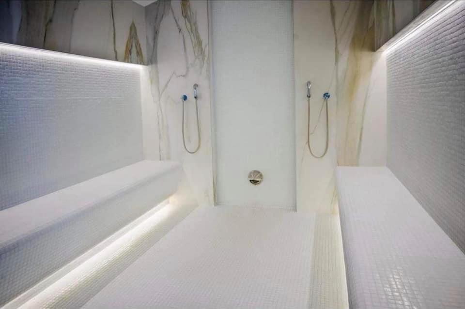 Alesea Ap-Alezzi Beach Resort Năvodari Eksteriør billede