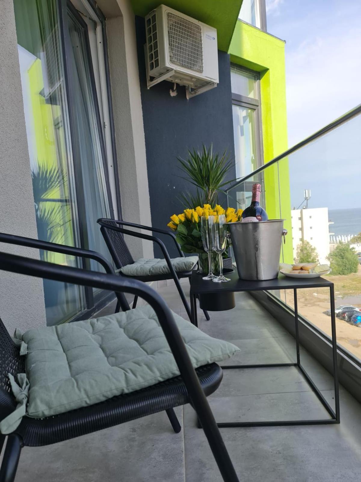 Alesea Ap-Alezzi Beach Resort Năvodari Eksteriør billede